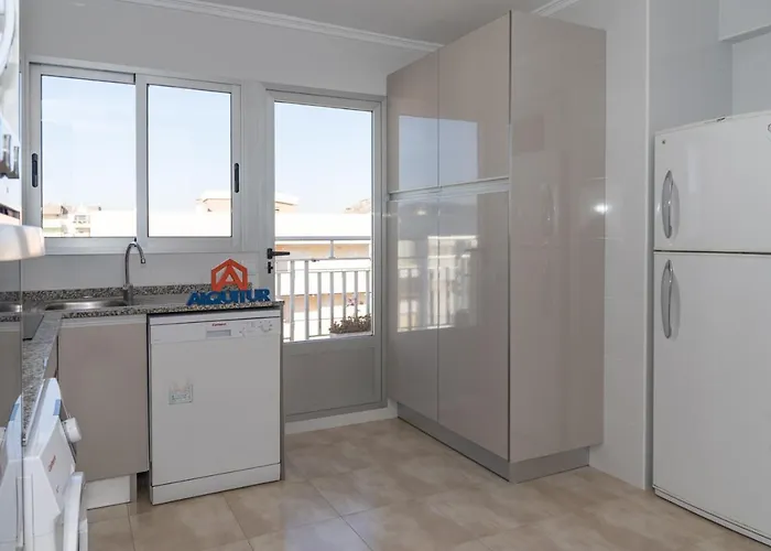 Lider, 12º-a Atico *