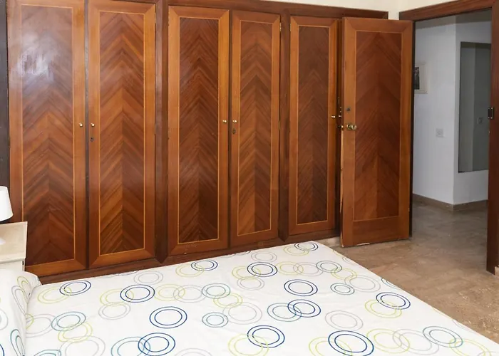 Lider, 12º-a Atico *